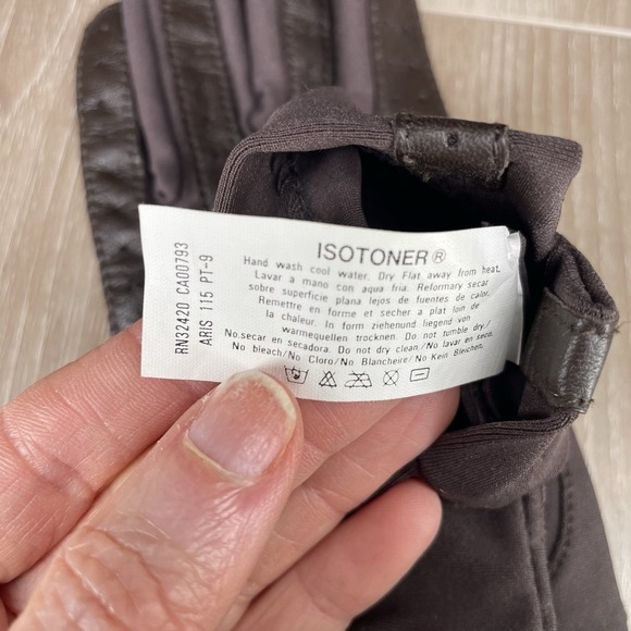 Vintage Isotoner Women's Gloves Granny 1980's - Picture 4 of 4